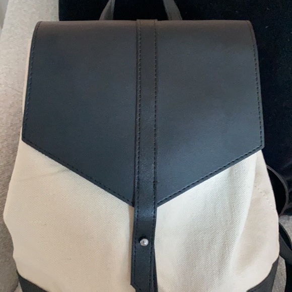 Deux lux vegan leather and canvas backpack - Picture 4 of 4